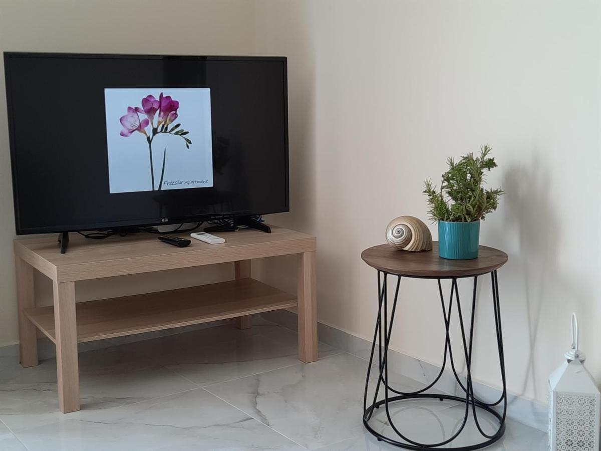 Freesia Grand Sea View Residence Svoronata Eksteriør bilde